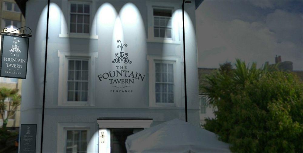 The Fountain Tavern Hotel เพนแซนซ์ ภายนอก รูปภาพ