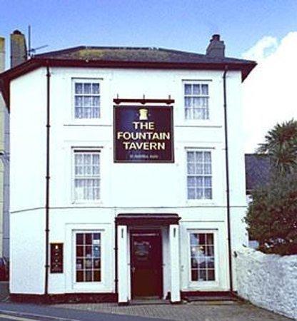 The Fountain Tavern Hotel เพนแซนซ์ ภายนอก รูปภาพ